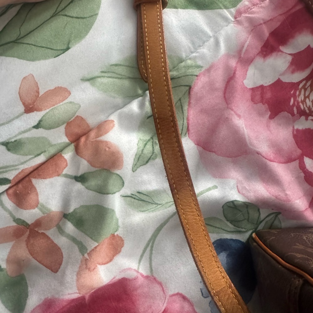 Louis Vuitton Monogram Crossbody Bag in Brown and Tan - Picture 5 of 16